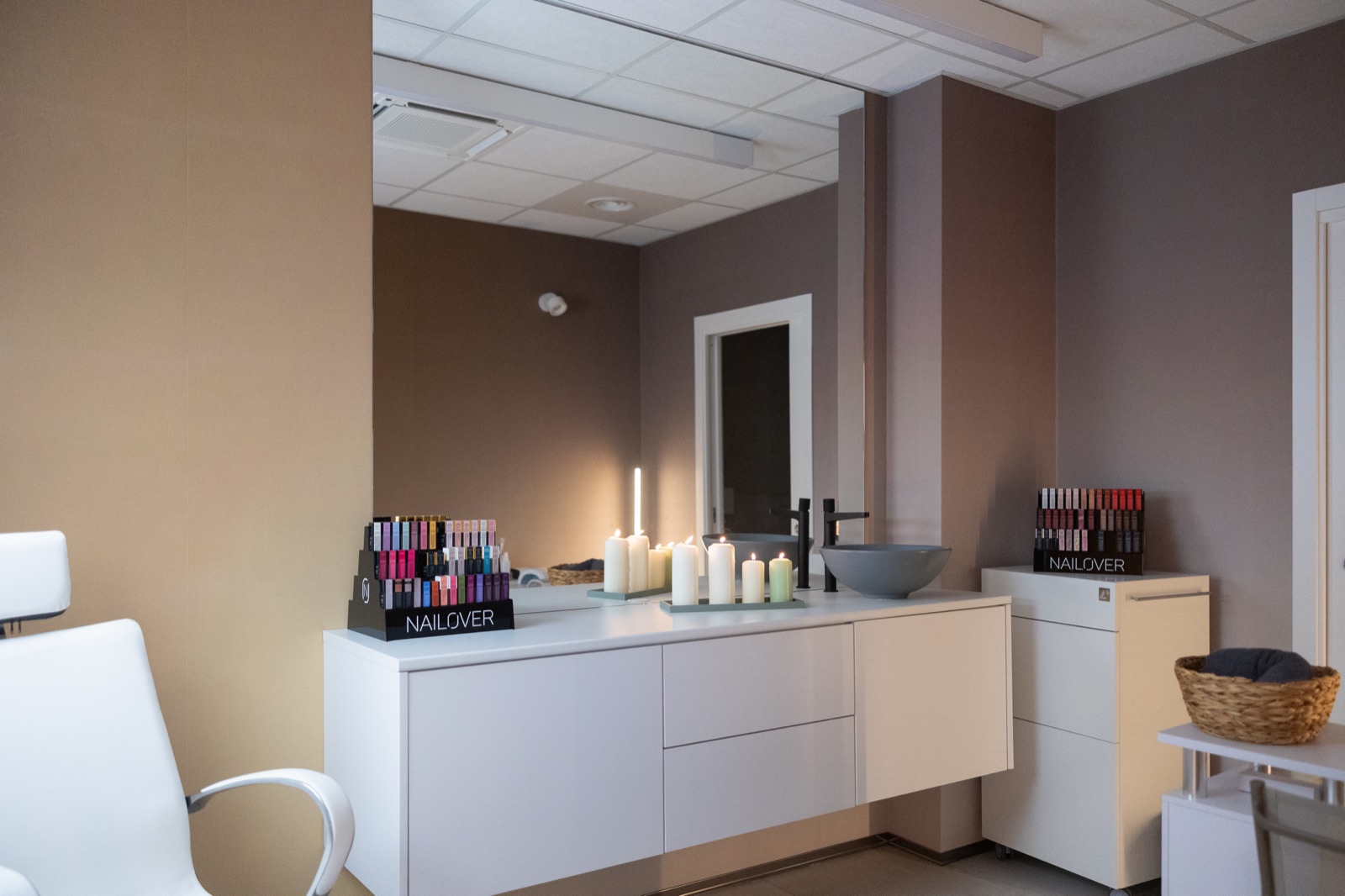 La sala manicure e pedicure della Medical Spa